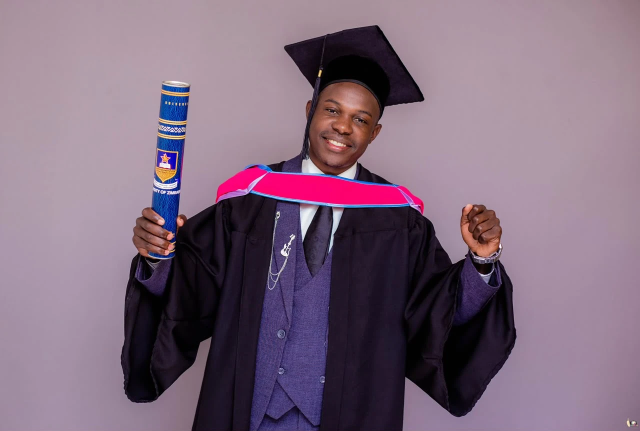 Ngonidzashe Zimbwa at his University of Zimbabwe graduation